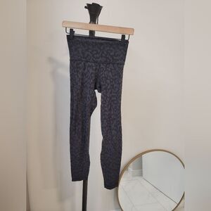Lululemon Align Pant II 25"Wild Thing Camo Deep Coal Multi Sz 4